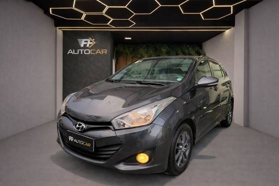 HYUNDAI HB20S 1.6 PREMIUM 16V FLEX 4P AUTOMÁTICO HYUNDAI HB20S 1.6 PREMIUM 16V FLEX 4P AUTOMÁTICO